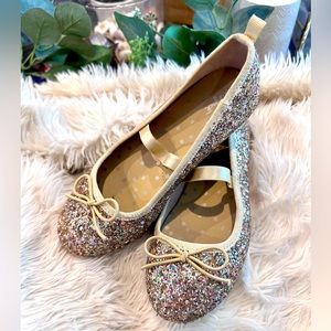 Little Girl Cat & Jack ballet slip-on flats • Sparkle Gold